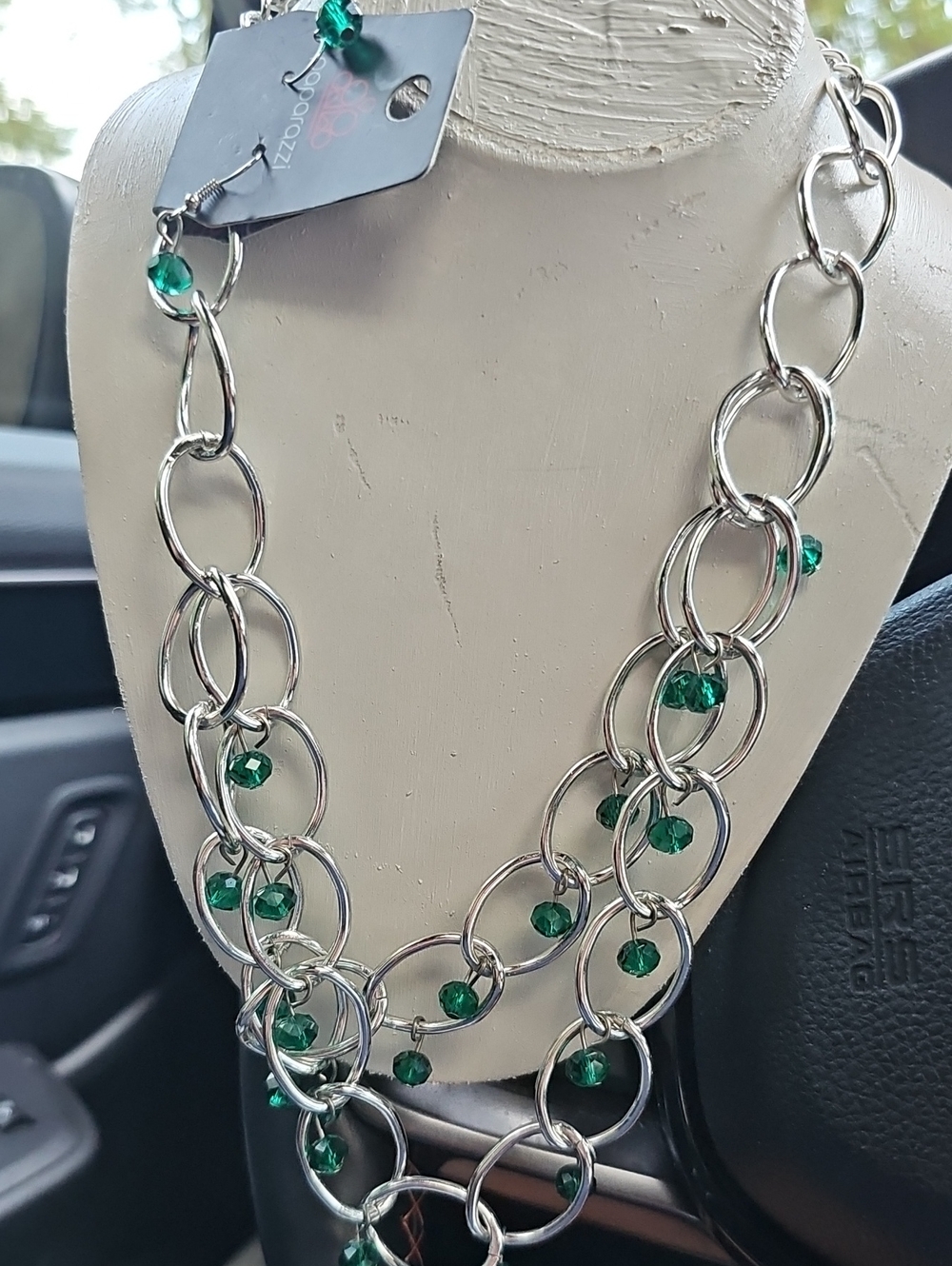 paparazzi Silver-Tone Link Necklace with Emerald Green Beads